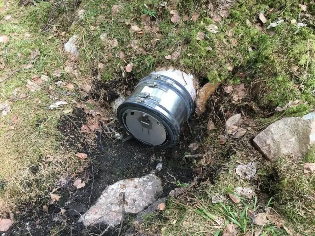 WaStop-backventil installerad vid öppet rörutlopp i Svenljunga för att stoppa bakflöde och skydda dricksvattnet